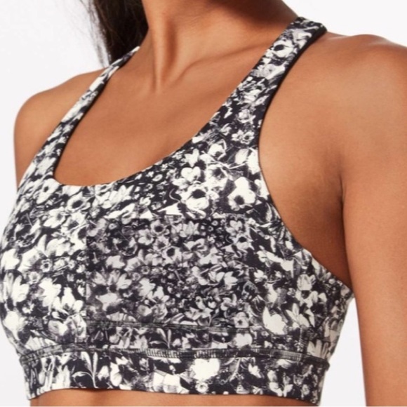 Lululemon Invigorate Bra Mash Up Black White Size 6 - Picture 2 of 5
